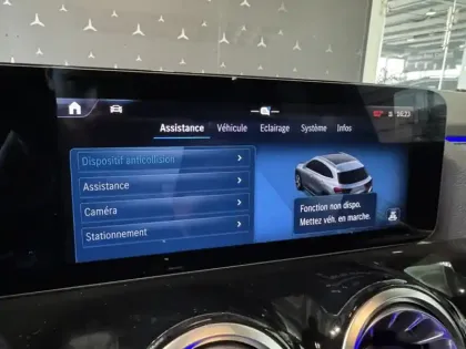 Photo 21 Mercedes GLA 200 d AMG Line