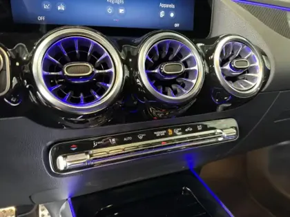 Photo 23 Mercedes GLA 200 d AMG Line