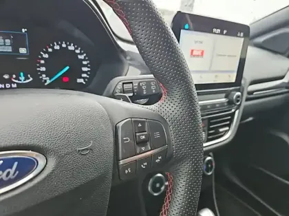 Photo 17 Ford Puma 1.0 EcoBoost 125ch S&S mHEV ST-Line Powershift