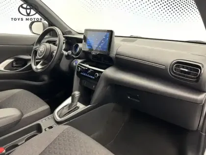 Photo 23 Toyota Yaris Hybride 1.5 116H DESIGN