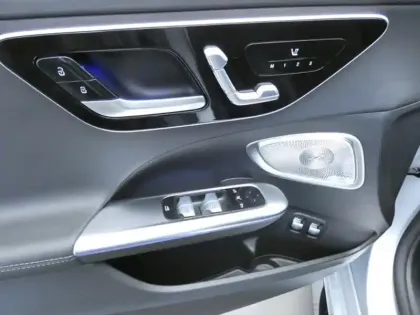 Photo 11 Mercedes Classe C AMG 63 S E PERFORMANCE