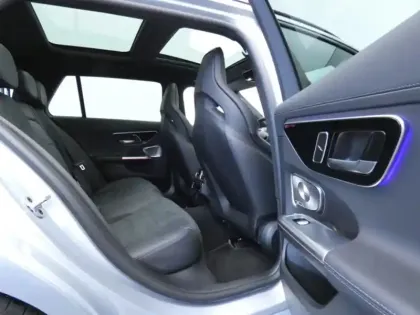 Photo 21 Mercedes Classe C AMG 63 S E PERFORMANCE