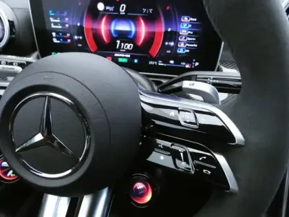 Photo 15 Mercedes Classe C AMG 63 S E PERFORMANCE