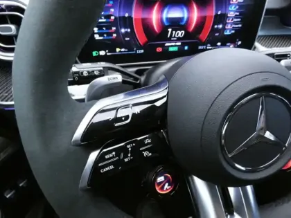 Photo 13 Mercedes Classe C AMG 63 S E PERFORMANCE