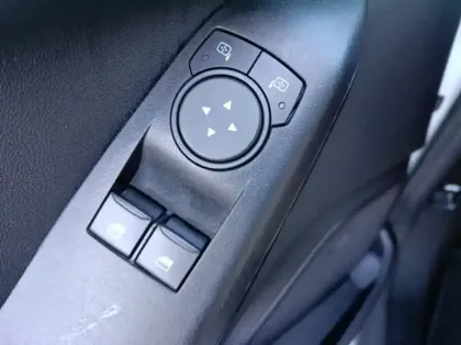 Photo 5 Ford Fiesta 1.0 Flexifuel 95ch Cool & Connect 5p