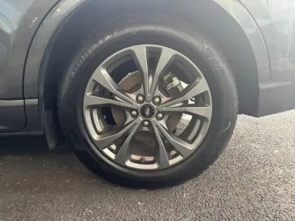 Photo 13 Ford Kuga 2.5 Duratec 190ch FHEV E85 ST-Line BVA