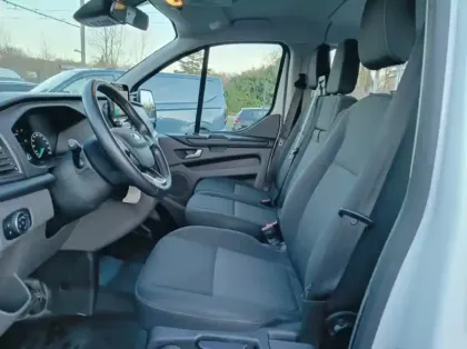 Photo 9 Ford Transit Custom Kombi 320 L1H1 2.0 EcoBlue 130ch Trend Business Euro6.2 7cv