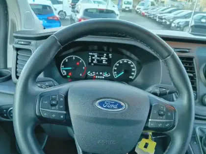 Photo 6 Ford Transit Custom Kombi 320 L1H1 2.0 EcoBlue 130ch Trend Business Euro6.2 7cv