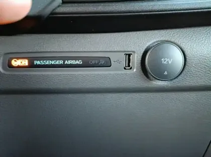 Photo 21 Ford Transit Custom Kombi 320 L1H1 2.0 EcoBlue 130ch Trend Business Euro6.2 7cv