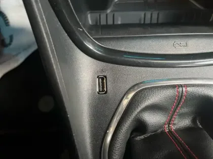 Photo 18 Ford Puma 1.0 Flexifuel 125ch S&S mHEV ST-Line X