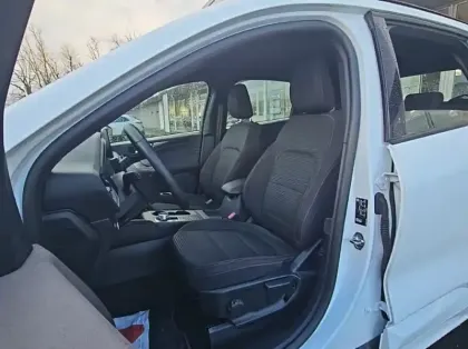 Photo 9 Ford Kuga 2.5 Duratec 190ch FHEV E85 ST-Line BVA