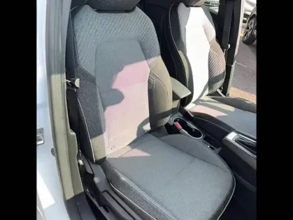 Photo 13 Renault Captur E-Tech full hybrid 145 ch Techno 5p