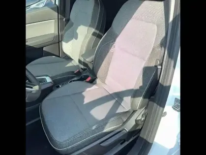 Photo 8 Renault Captur E-Tech full hybrid 145 ch Techno 5p