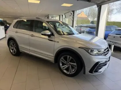 Photo 7 Volkswagen Tiguan  1.5 TSI 150ch R-Line Exclusive DSG7