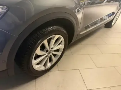 Photo 11 Volkswagen T-roc  2.0 TDI 150ch Style DSG7