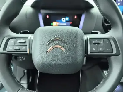 Photo 18 Citroën C4  PureTech 130 S&S EAT8 Shine Pack