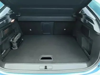 Photo 7 Citroën C4  PureTech 130 S&S EAT8 Shine Pack