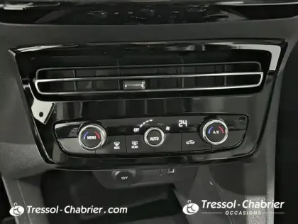 Photo 21 Opel Mokka  1.2 Turbo 100 ch BVM6 Elegance