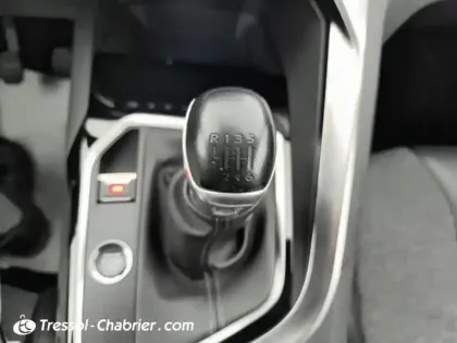 Photo 23 Peugeot 3008  1.2 Puretech 130ch S&S BVM6 Allure