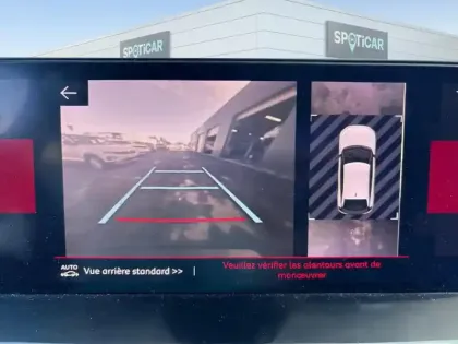 Photo 25 Citroën C4  BlueHDi 130 S&S EAT8 Shine Pack