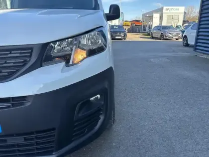 Photo 13 Peugeot Partner  FOURGON STANDARD 1000 KG BLUEHDI 130 S&S EAT8 GRIP