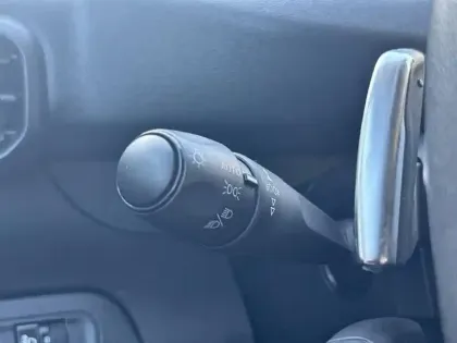 Photo 16 Peugeot Partner  FOURGON STANDARD 1000 KG BLUEHDI 130 S&S EAT8 GRIP