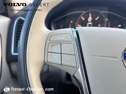 Photo 18 Volvo Xc60  D3 150 ch Momentum Geartronic A