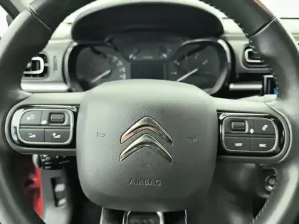 Photo 18 Citroën C3  BlueHDi 100 S&S BVM6 Shine