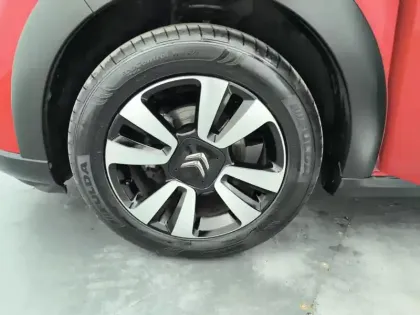 Photo 14 Citroën C3  BlueHDi 100 S&S BVM6 Shine