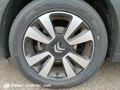 Photo 14 Peugeot 308  1.2 PureTech 110ch S&S BVM5 Style