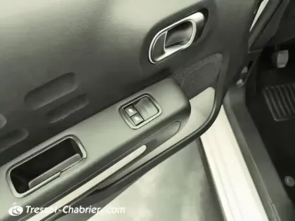 Photo 19 Citroën C3  PureTech 82 Graphic