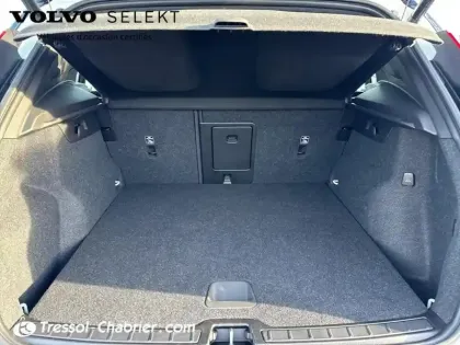 Photo 7 Volvo Xc40  T4 Recharge 129+82 ch DCT7 R-Design