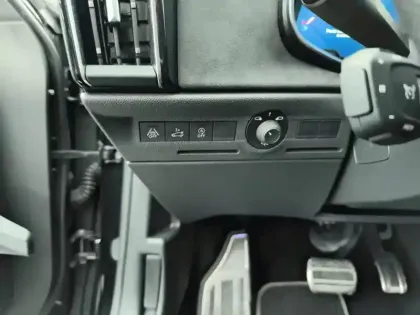 Photo 16 DS DS 9  PureTech 225 EAT8 Performance Line +