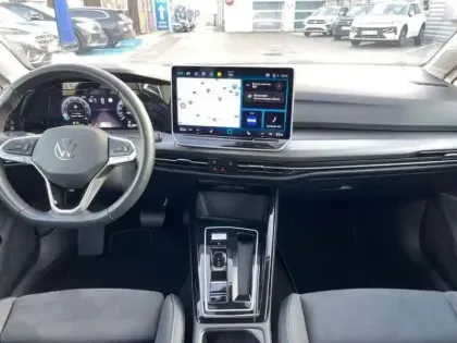 Photo 9 Volkswagen Golf 1.5 eTSI EVO2 116 DSG7 Style