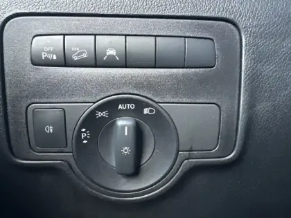 Photo 15 Mercedes Vito 119 CDI 4x4 Fourgon Compact