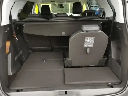 Photo 7 Peugeot 5008 Allure 1.2 130 ch EAT8 7 pl 
