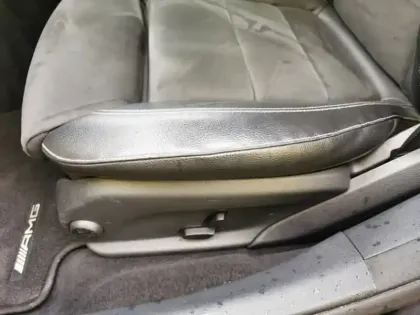 Photo 12 Mercedes CLA E 220 d 194 ch 