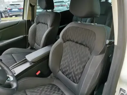 Photo 11 Renault Scenic Grand Limited 1.3 TCE 140 ch 7