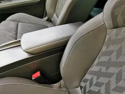 Photo 13 Renault Scenic Grand Limited 1.3 TCE 140 ch 7