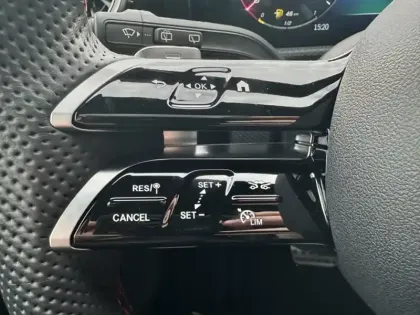 Photo 19 Mercedes Classe A 200 AMG Line