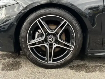 Photo 8 Mercedes Classe A 200 AMG Line
