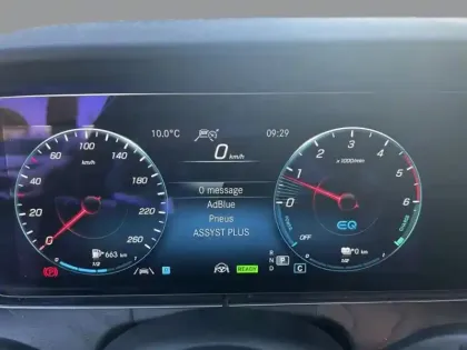 Photo 19 Mercedes Classe E  300 de AMG Line Berli