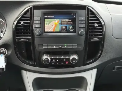 Photo 14 Mercedes Vito 119 CDI 4x4 Mixto Long 190ch