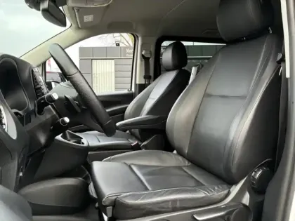 Photo 40 Mercedes Vito 119 CDI 4x4 Mixto Long 190ch 5