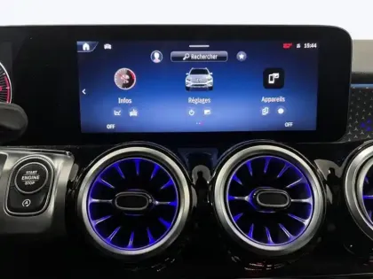 Photo 13 Mercedes GLB 200 d AMG Line