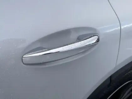 Photo 17 Mercedes GLA 200 d AMG Line