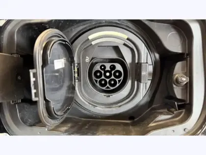 Photo 13 Mercedes Classe GLC 300 de 4MATIC EQ AMG Line