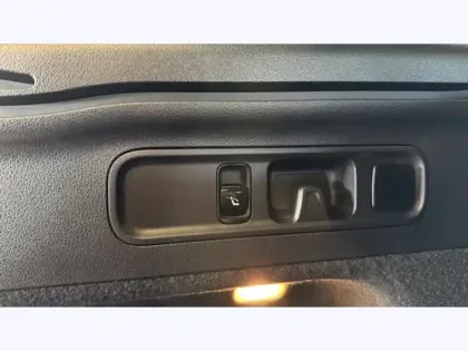 Photo 12 Mercedes Classe GLC 300 de 4MATIC EQ AMG Line