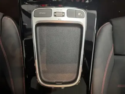 Photo 10 Mercedes Classe A 180 d AMG Line