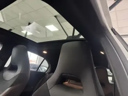 Photo 6 Mercedes Classe A 180 d AMG Line